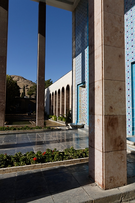 Chiraz-Mausolée du poète Sâdi-041